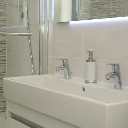 State Of The Art Fixtures In With Pool Villa Vidauban