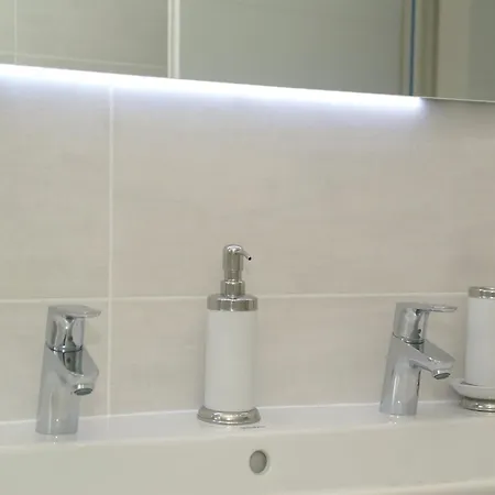 State Of The Art Fixtures In With Pool Vidauban